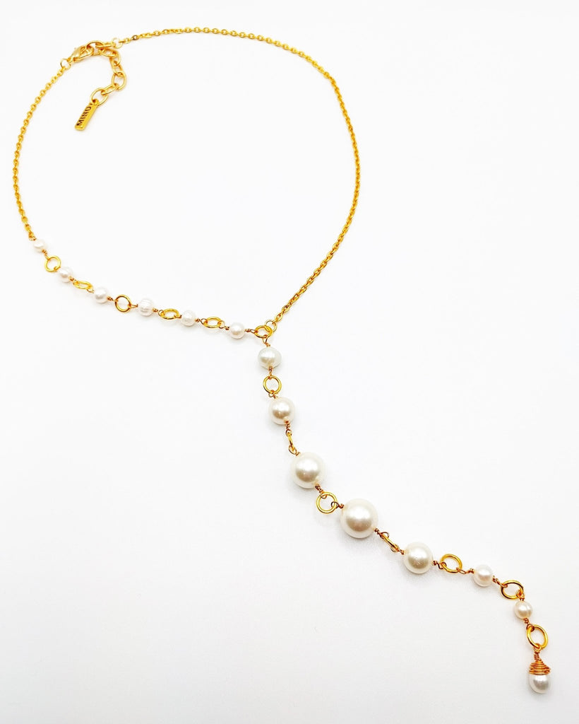 Graduated Pearl Statement Necklace - MINU Jewels