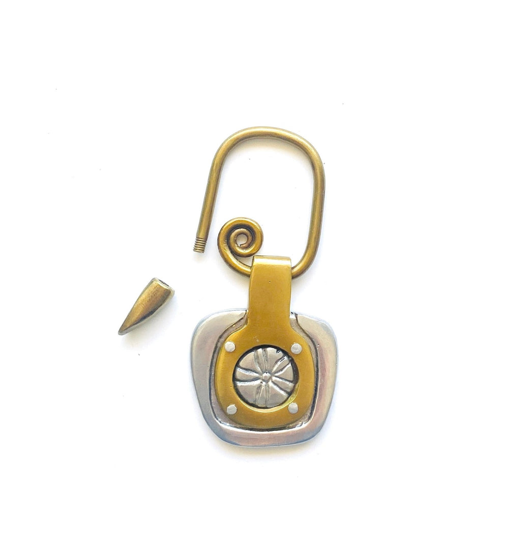 Bedouin Flower Key Chain - MINU Jewels