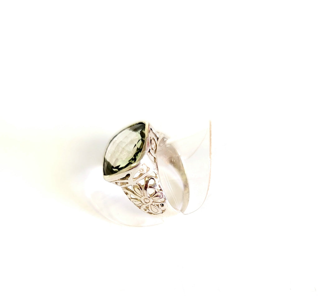 Gemstone Ring - MINU Jewels