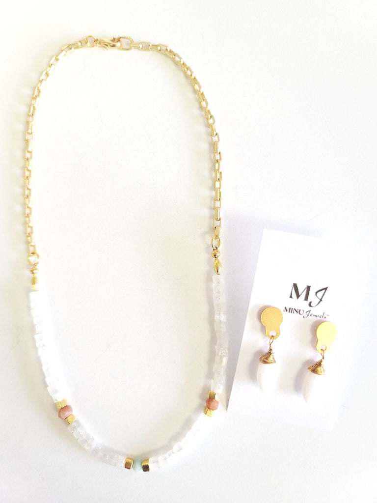 Moonstone Gold Necklace - MINU Jewels