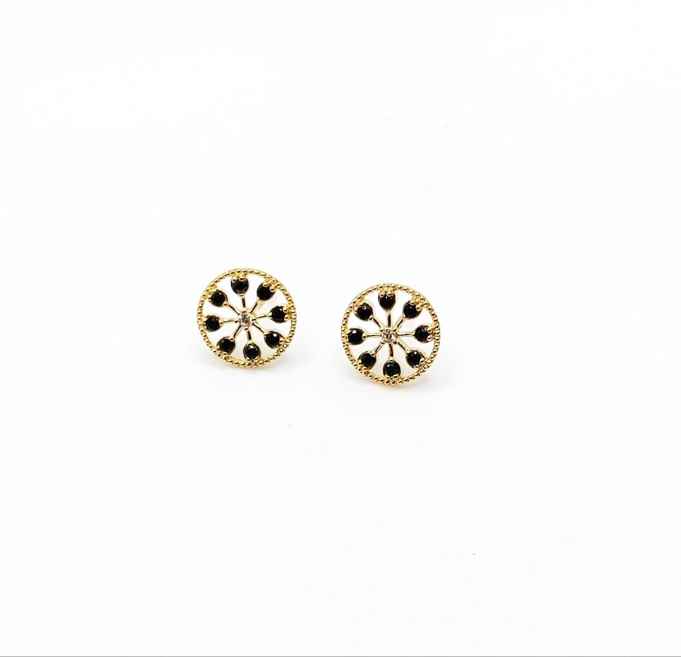 Wheel Stud Earrings - MINU Jewels
